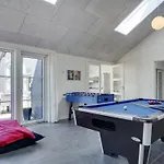 Lova - 600m From The Sea By Interhome 度假居