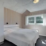 度假居 Lova - 600m From The Sea By Interhome *