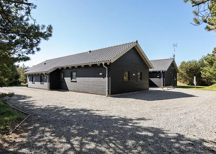 Holiday home Lova - 600m From The Sea By Interhome Blavand